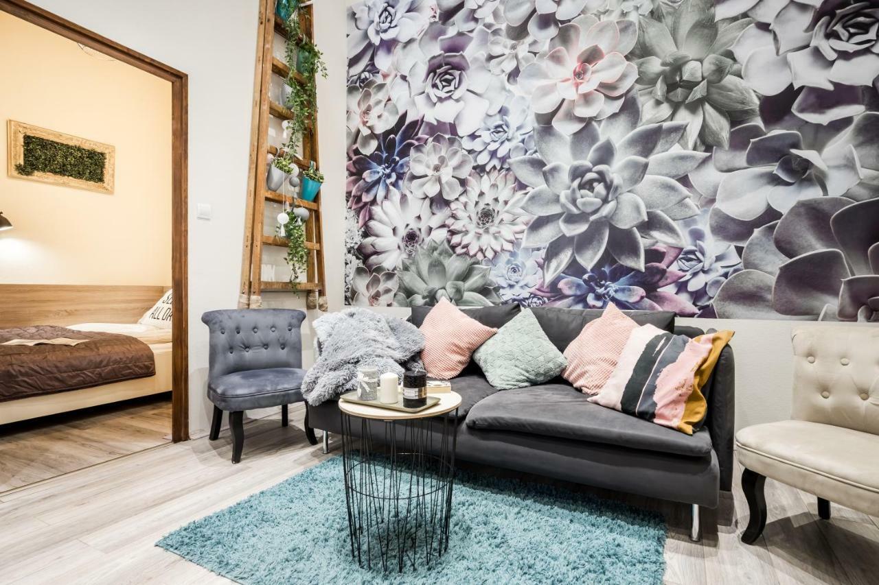 A9 Houseleek Astoria Apartamento Budapeste Exterior foto