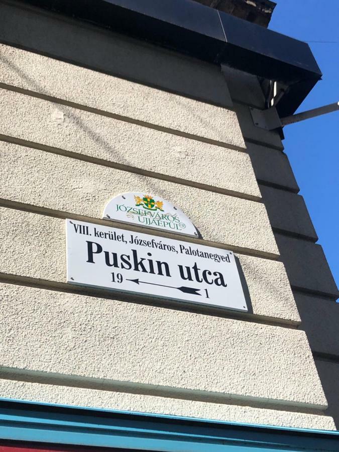 A9 Houseleek Astoria Apartamento Budapeste Exterior foto